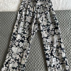 Club Monaco cropped silk pant